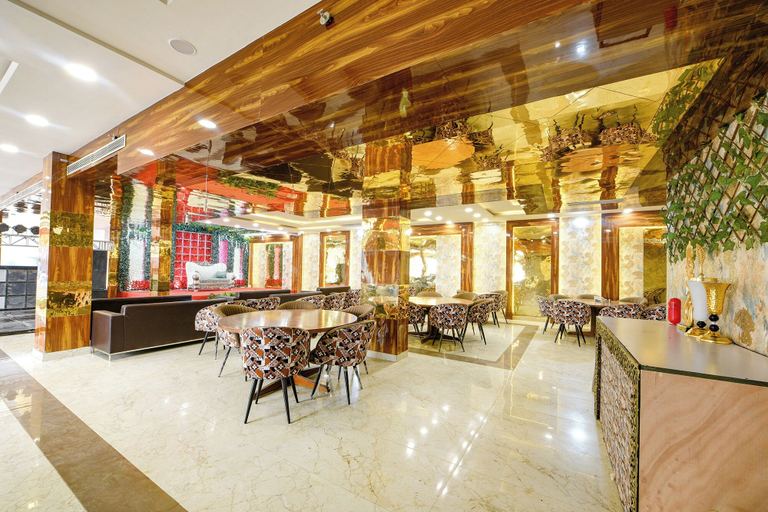Food & Drinks 3, Fabhotel Prime The Golden Petals & Banquet, Gautam Buddha Nagar