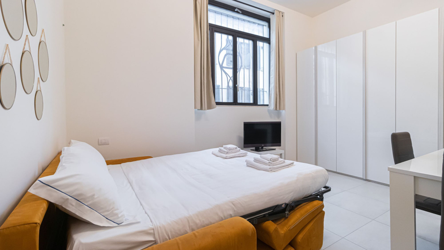 Bedroom 3, Italianway - Pianell 5 A, Milano