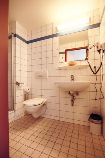 Bathroom, Kloster St. Josef, Neumarkt in der Oberpfalz