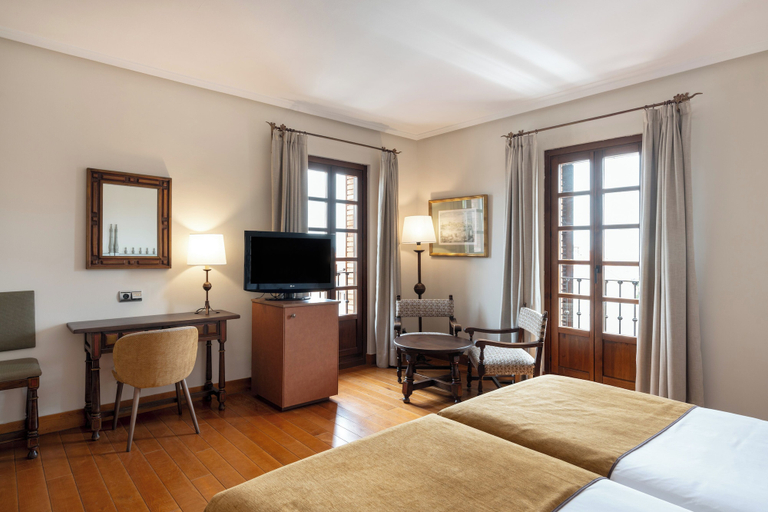 Bedroom 2, Parador de Calahorra, La Rioja