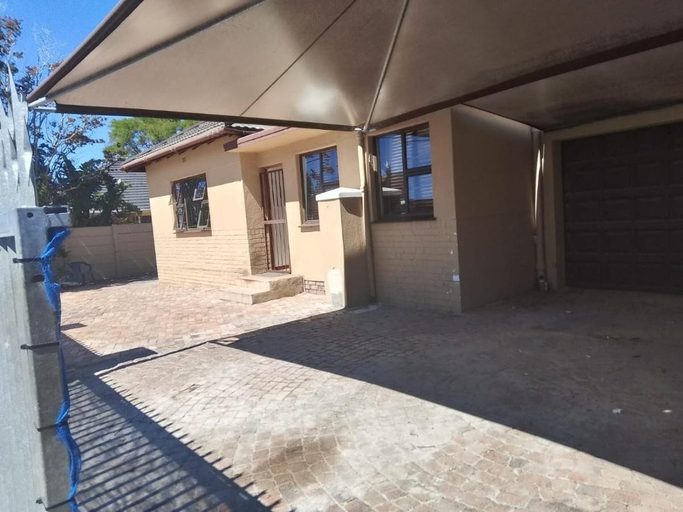 Exterior & Views 2, Duminy Guest Lodge, City of Cape Town
