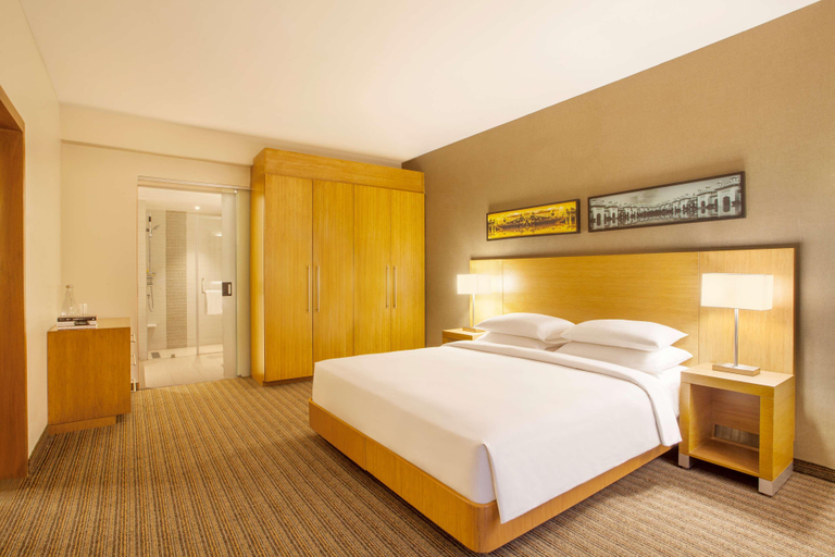 Bedroom 3, Hyatt Place Hyderabad/Banjara Hills, Hyderabad