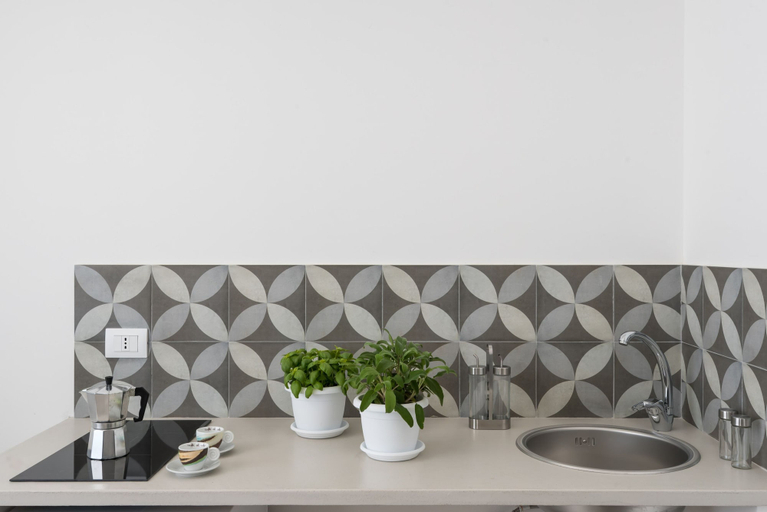Room 5, Crispi Mono Comfort 6 - Locazione, Syracuse