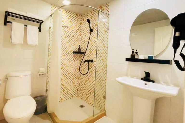 Bathroom 3, EasyGo Motel (Shanghai Dahua Hucheng Branch), Shanghai