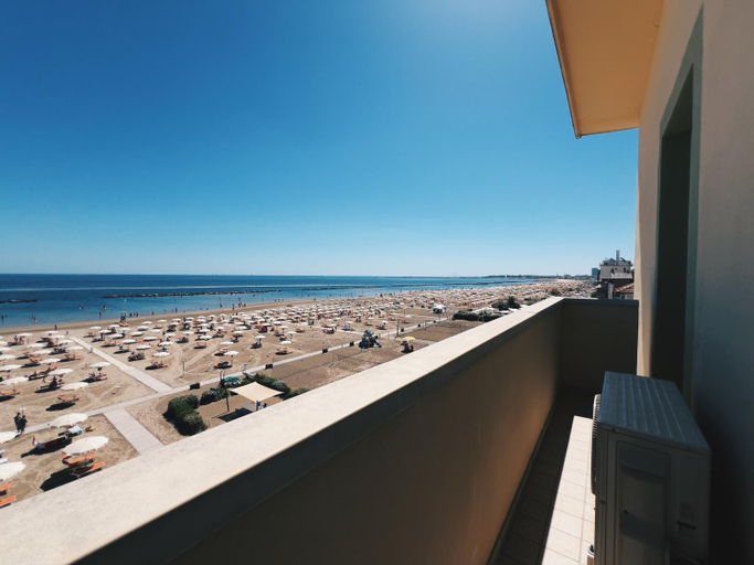 Others 3, Residence Buena Vista, Rimini