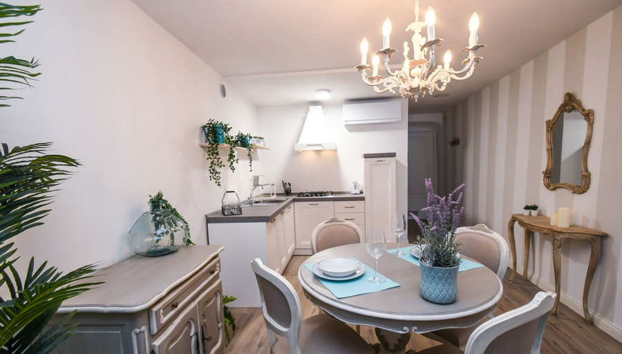 Room 3, Romantic Benaco Sal - App 02, Brescia
