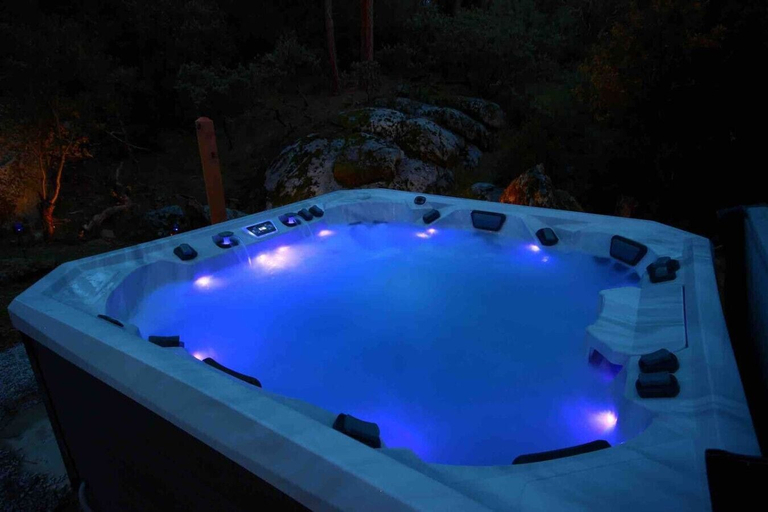 Room 3, Red Tail Retreat in Mariposa, Mariposa