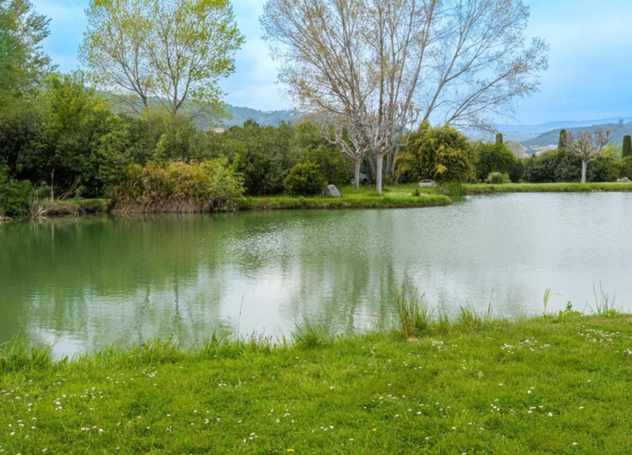 View from property 3, Riviera Hideaway for 2 Guests, Alpes-Maritimes