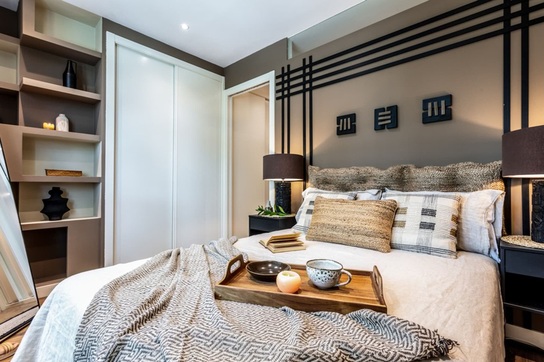 Room 3, Yaka - 3 Bedrooms in Salamanca, Madrid