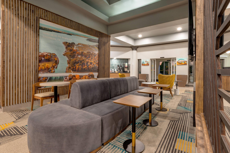 Public Area 2, La Quinta Inn & Suites by Wyndham Sherman, Grayson