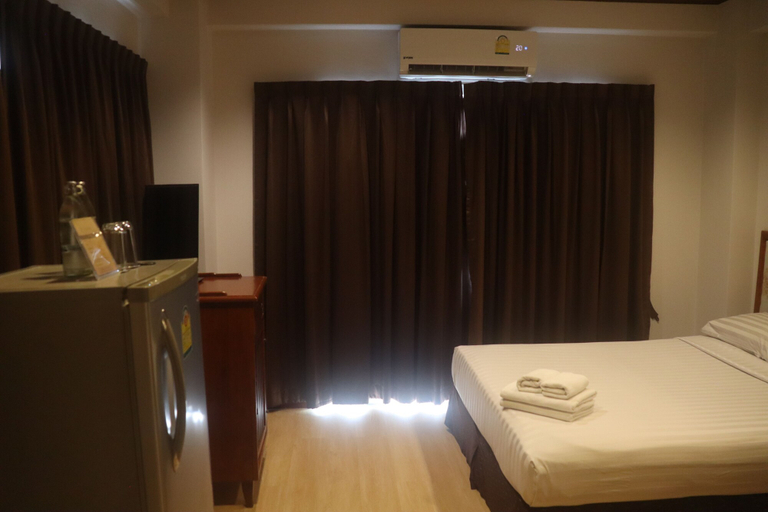 Bedroom 5, Inn House Hotel, Pattaya