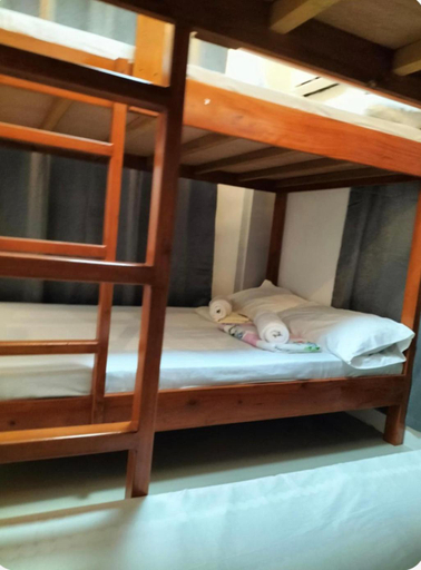 Bedroom 3, RRJJ's TRANSIENT - A minute walk away from the beach, Caba
