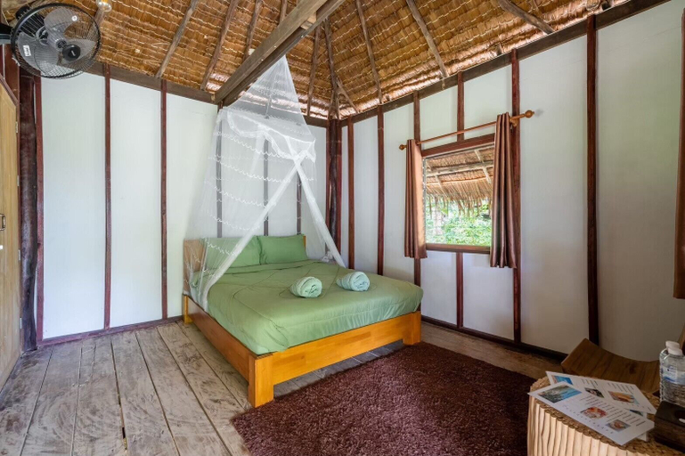 Bedroom 3, Koh Pu Sea View Beach Resort, Nua Khlong