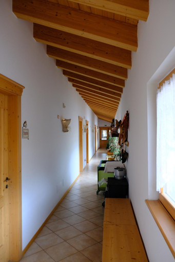 Others 3, B&B Longanorbait, Trento
