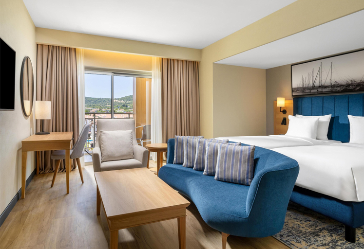 Bedroom 5, Radisson Blu Resort & Spa, Cesme, Çeşme