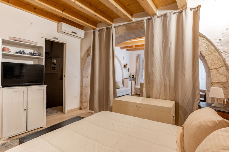 Room 5, Alice s Studio by Wonderful Italy, Syracuse