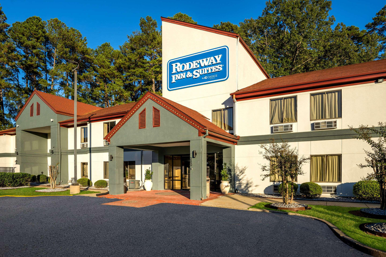 Exterior & Views 1, Rodeway Inn, Rankin