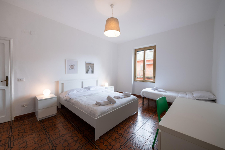Room 1, Casa di Marianna e Vittorio al Gemelli, Rome
