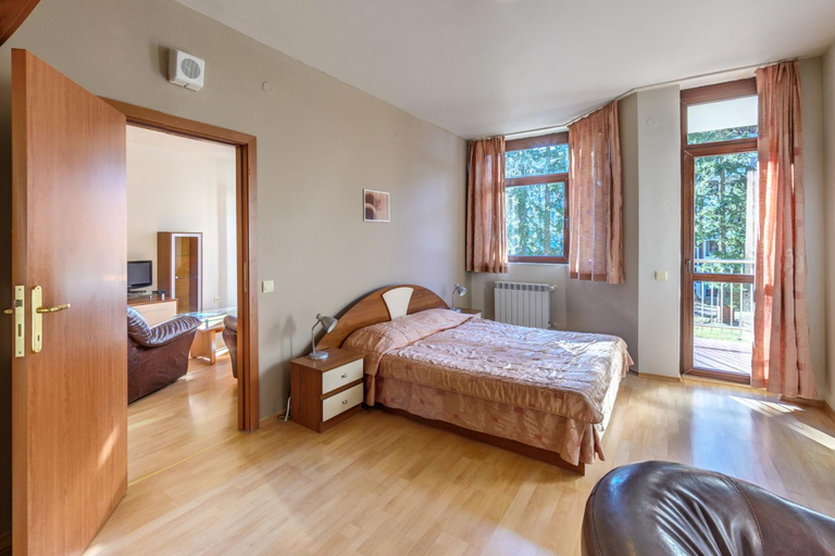 Bedroom 3, Flora Hotel - Apartments, Samokov