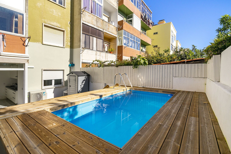 Sport & Beauty, Suburban Serenity Family Home With Pool, Oeiras