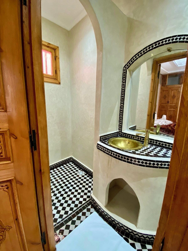 Bathroom 4, Riad Rose Mati, Marrakech