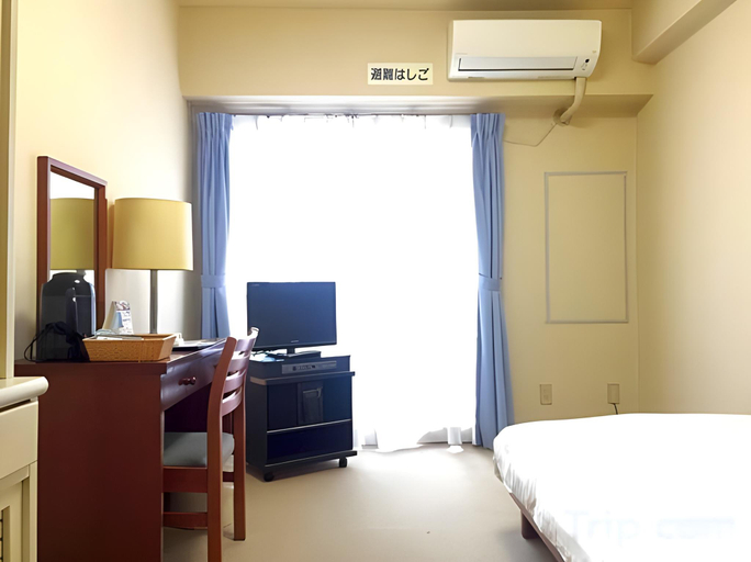 Bedroom 3, Hotel SkyHeart Kawasaki, Kawasaki