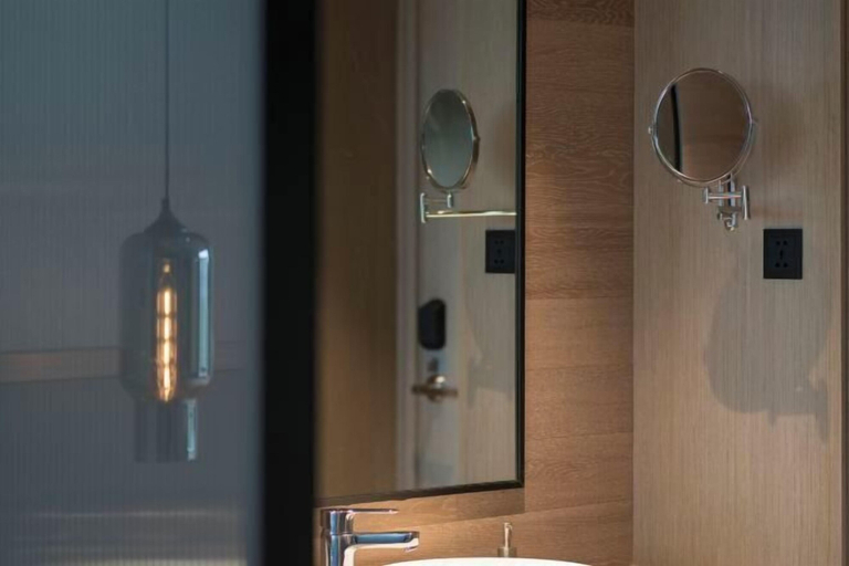 Bathroom 4, Jade Crystal Hotel, Taizhou