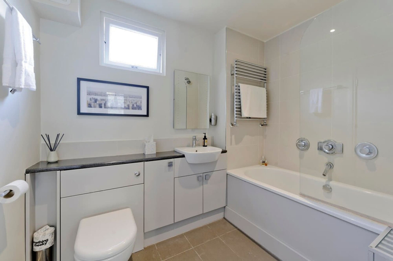 Bathroom 3, Sweet Marble Arch 2 Bedroom Mews House, London
