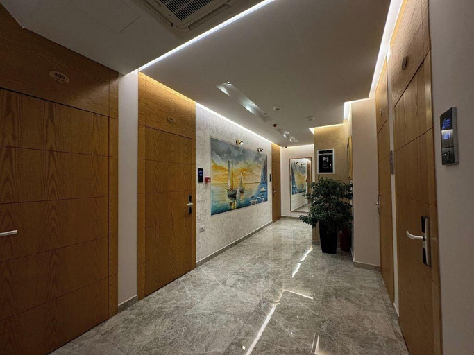 Public Area 2, Area Hotel, Sarandës