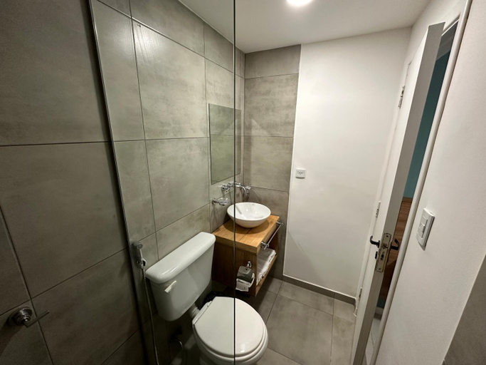 Bathroom 4, Hotel Bermudas, General Pueyrredón
