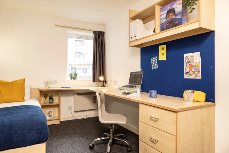 Bedroom 2, Student Only Paddington City View, London