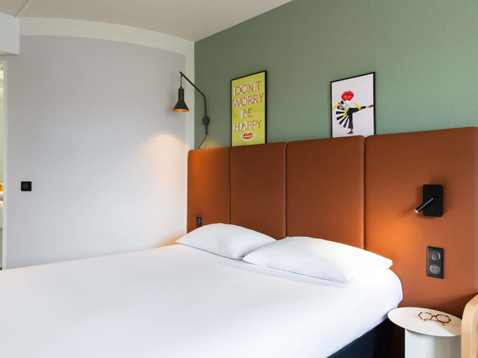 Bedroom 22