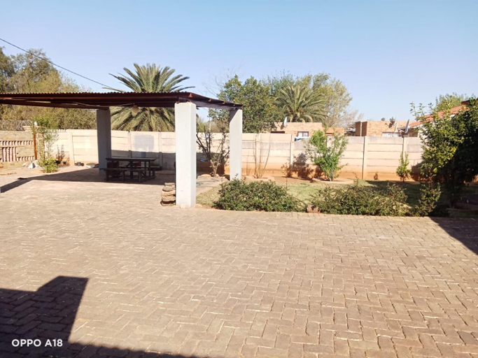 5, The View Guestlodge, Dr Kenneth Kaunda