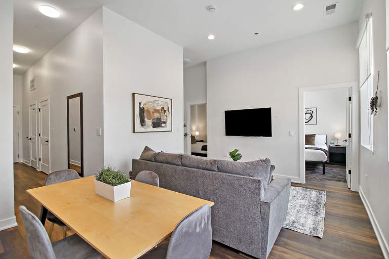 Others 3, Stylish 4BR Stay - State rep, Cook