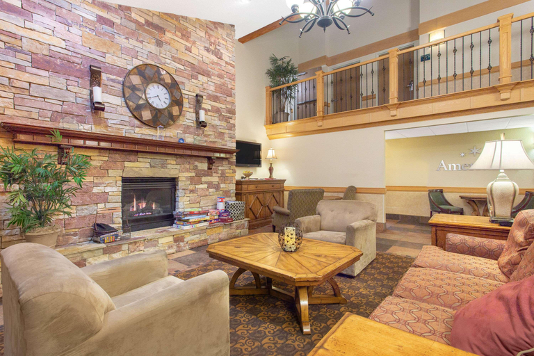 Public Area 3, AmericInn by Wyndham Sheboygan, Sheboygan