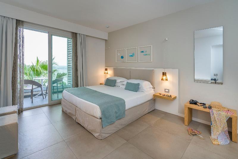 Bedroom 4, Albatros Beach Hotel - Letojanni, Messina