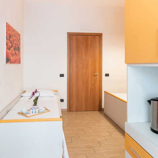 Room 2, 4bnb - Reale House Tulipano, Rome