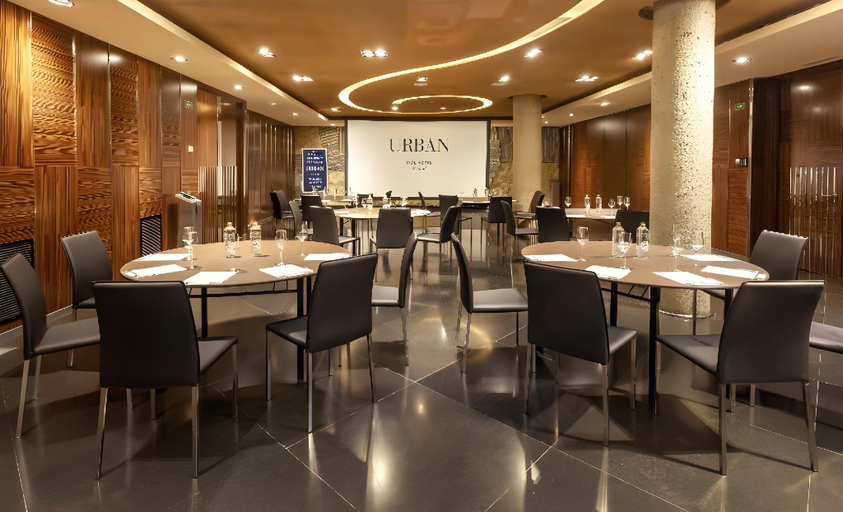 Food & Drinks 5, Urban Hotel, Madrid