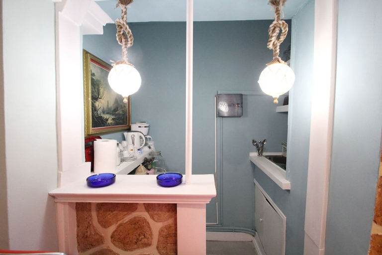 Private kitchenette, Alley Studio 2 by Frangki, Attica