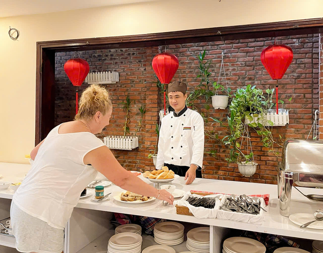 Food & Drinks 5, Golden River Hotel, Da Nang