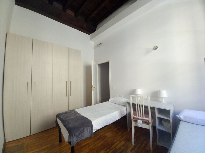 Room 3, Cavour 46 First in Firenze, Florence