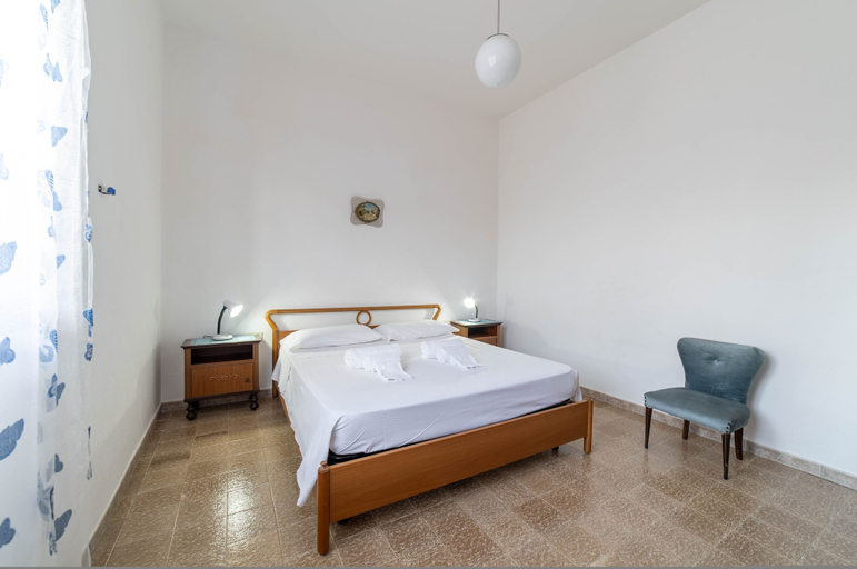 Room 4, Casa S Urachi e Mesu, Oristano