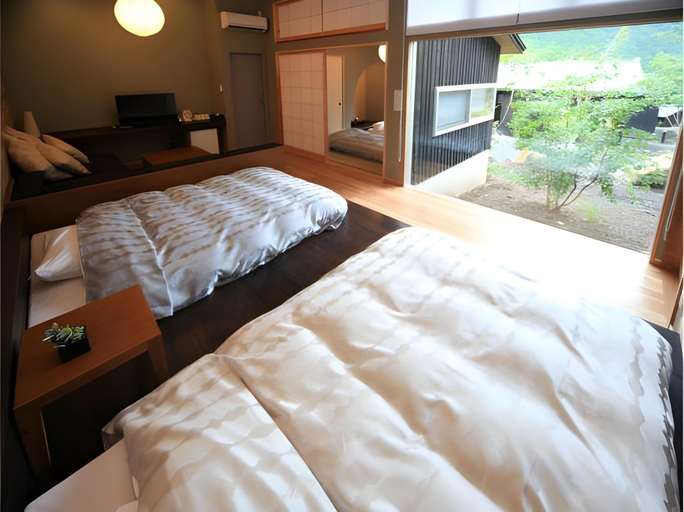Bedroom 2, Oita Kujyu Toranoyu, Kokonoe