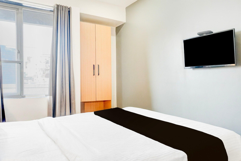 Room 4, Classic Hotel Town Plaza, Pune