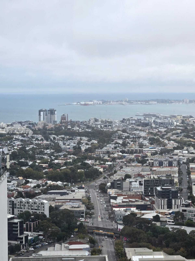 Others 5, Spectacular Three Bedroom Suite, Melbourne