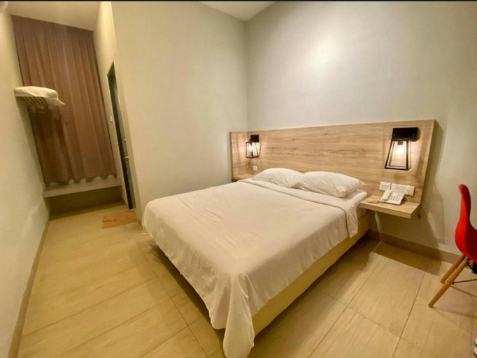 Others 1, Wan Loong Hotel, Pontian