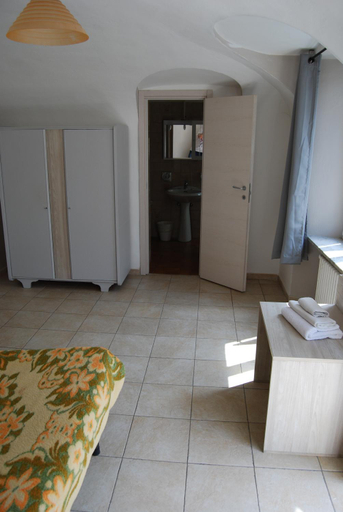Bedroom 2, Albergo della Posta, Biella