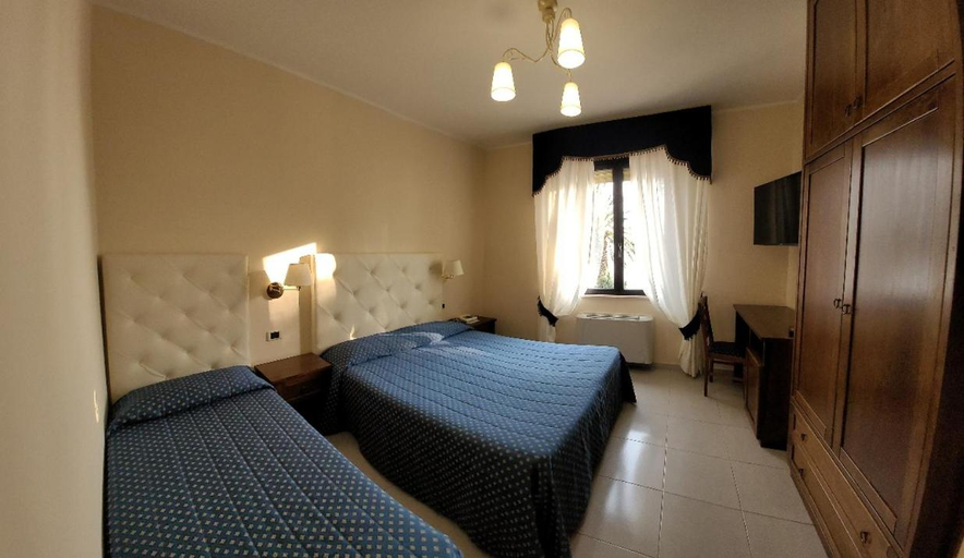 Bedroom 3, Hotel Eden Sul Lago, Viterbo