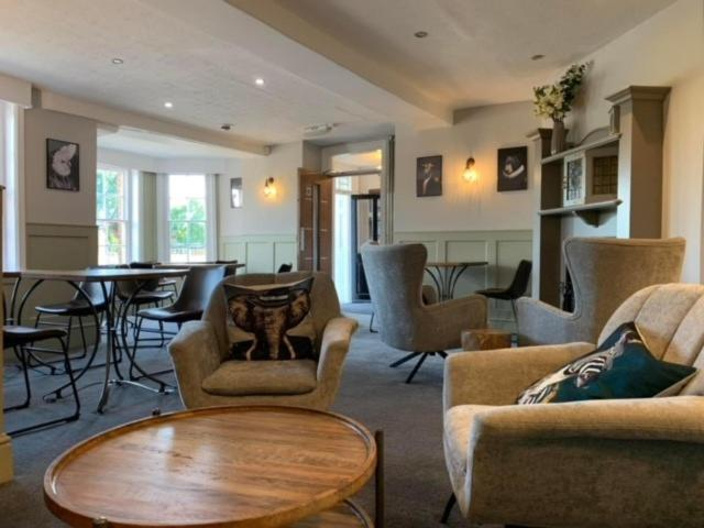 Others 4, The Lion Hotel, Powys