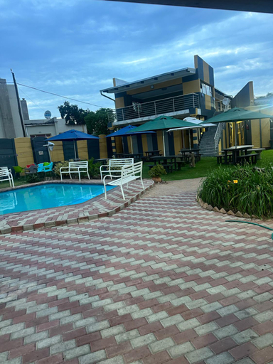 Others 3, Platinum Guest lodge Germiston, Ekurhuleni